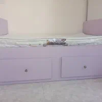 تخت خواب نوجوان