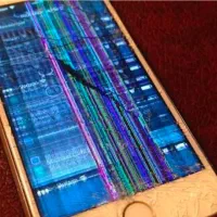 خریدار گوشی خراب LCD شکسته و برد سوخته