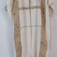 مانتو  کرم رنگ کار شده