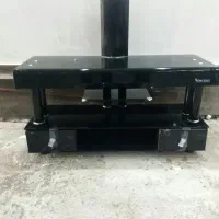 میز زیر تلویزیون