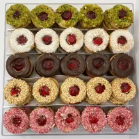 سفارش شیرینی های عید به قیمت عمده