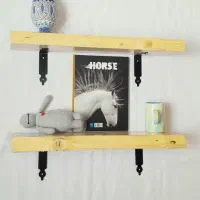 یک جفت شلف چوبی روستیک. نو