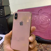 ایفون xs
