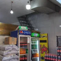 منشی رستوران (خانم)