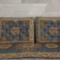 دو ست پشتی و کناره ترمه در حد نو