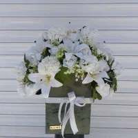 باکس گل مصنوعی