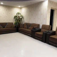 مبل راحتی تخت شو ۸ نفره سالم و بسیار تمییز