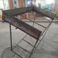 میز آهنی برای میوه تره بار