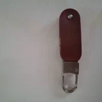 فلش ۱۶ گیگابایت
