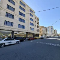 واحد مسکونی بر خیابان اصلی هلال احمر