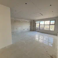 ۱۰۰متری/۲خواب/دونبش غرق نور/مرگز شهر