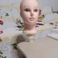کله مانکن بدون مو