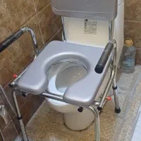صندلی توالت فرنگی ( طبی )