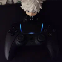 دسته پی اس فایو 5 Ps5  نو به همراه فیگور