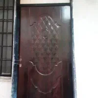 سلام یک عدرب ورودی ساختمان