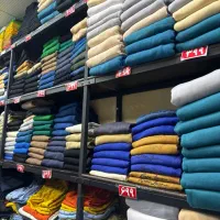 فروشنده خانم نیم شیفت