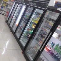 یخچال و تعدادی تجهیزات سوپرمارکت