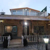 اجاره ی باغ، ویلای دوبلکس