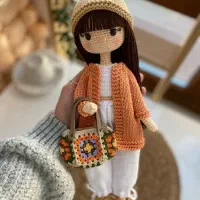 سفارش انواع عروسک و کیف های دستباف و غیره