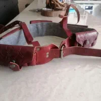 کمر بند چرم شکار جای فشنگ و تیر