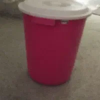 سطل آشغالی