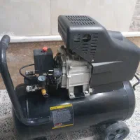 پمپ باد ۵۰ لیتری سالم‌بسیار تمیز