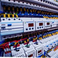 برقکار ساختمان وصنعتی.رفع اتصالات برقی