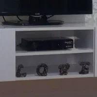 میز تلویزیون ام دی اف  جنس خوب