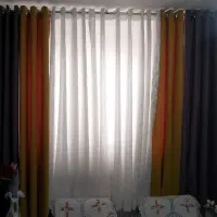 یک عدد پرده با وا لون