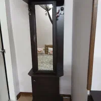 جاکفشی چوب لباسی و آینه