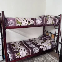تخت دو طبقه فلزی به همراه تشک