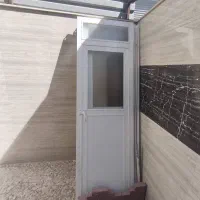 درب آلومینیومی حمام یا سرویس بهداشتی