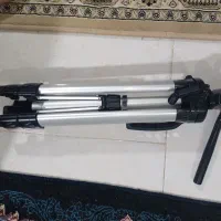 پایه دوربین  حرفه ای