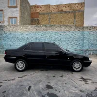 پژو 405 لاکاغذی