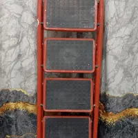 نردبان دو پایه