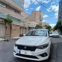تارا بدون رنگ و تک برگ