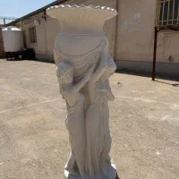 گلدان سه دختر فایبرگلاس