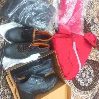 کفش ایمنی.. و لباس کار ..شرکتی جنس اصلی
