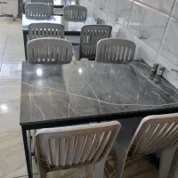 میز و صندلی