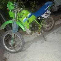 متور کامیکس 200