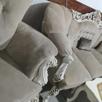 مبل ۸ نفره کاملا سالم،سه عدد جلو مبلی