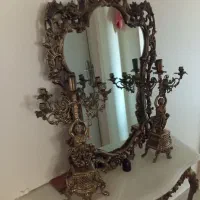 اینه و شمعدان و میز کنسول