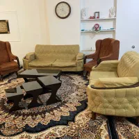 مبل هفت نفره به همراه میز و عسلی
