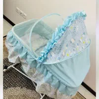 گهواره نوزاد کاملا سالم با قیمت مناسب.