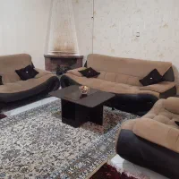 مبلمان هفت نفره با میز و ۴ عدد میز عسلی