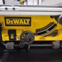 اره میزی دیوالت