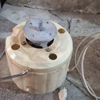 دستگاه آب میوه گیر