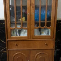فروش فوری  کمدچوبی وجادار