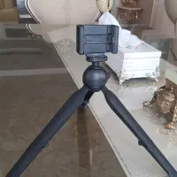 نگه دارنده سه پای مبایل