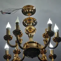 لوستر کلاسیک طلایی